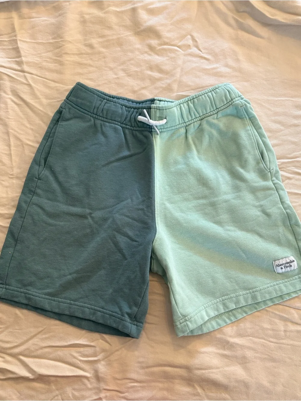 Abercrombie Kids Color Block Fleece Shorts Size 13/14 Green Blue - Picture 3 of 3